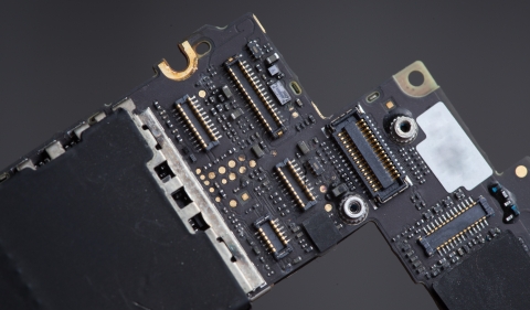 手機內(nèi)置配件